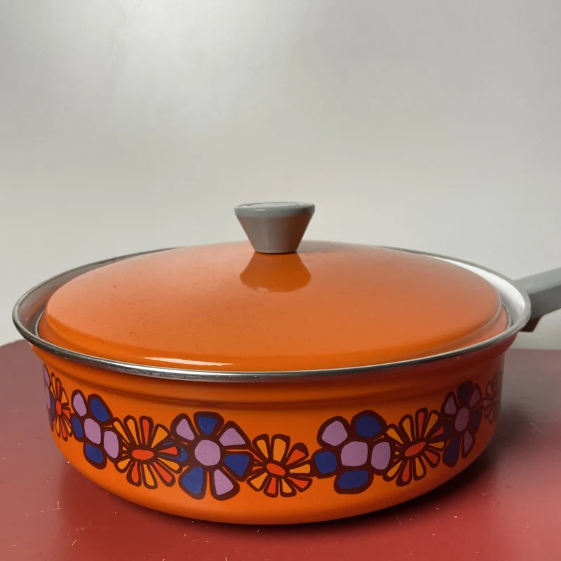 Brabantia Diana Hapjespan - 51Dnspod | Smaakvolle damp – Verzendkosten vrij vanaf 40€ Brabantia Diana Hapjespan - 51Dnspod | Smaakvolle damp – Verzendkosten vrij vanaf 40€