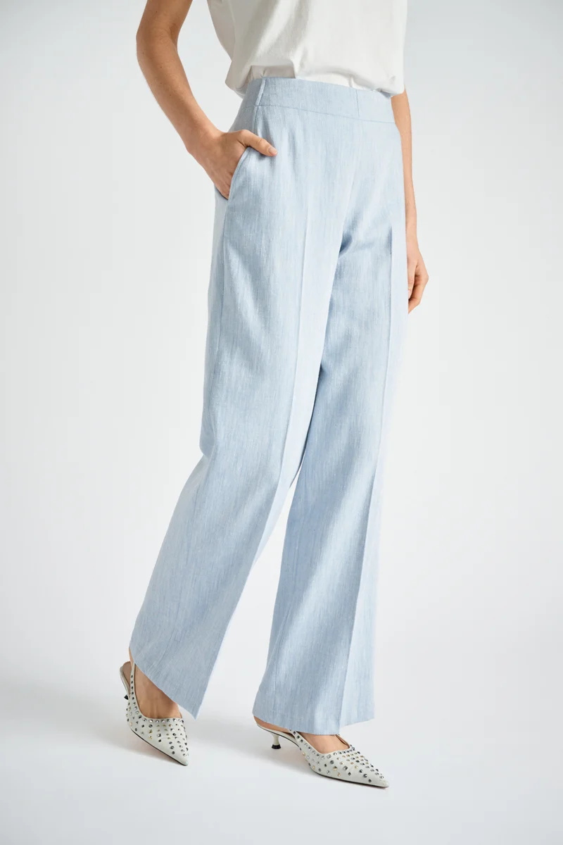 Broek Bleekblauw Marie Mero ( Tr48/146 ) - 51Dnspod | Smaakvolle damp – Verzendkosten vrij vanaf 40€ Broek Bleekblauw Marie Mero ( Tr48/146 ) - 51Dnspod | Smaakvolle damp – Verzendkosten vrij vanaf 40€