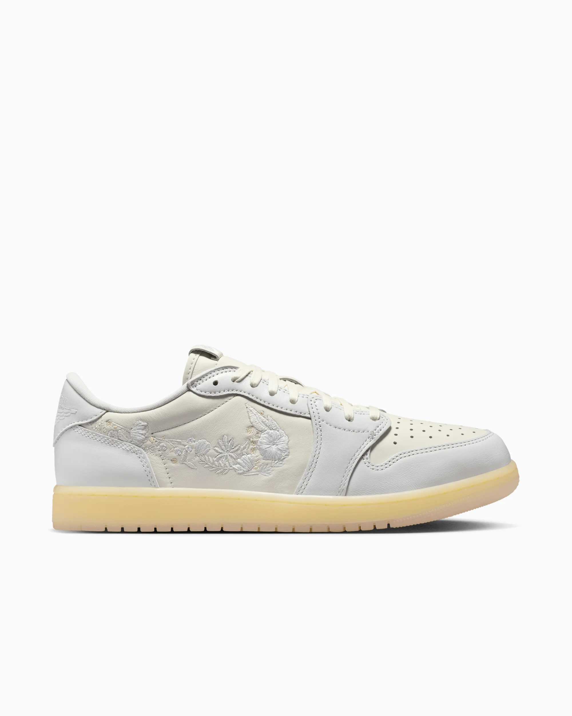 Air Jordan 1 Retro Low OG "Floral Swoosh" - 51Dnspod | Smaakvolle damp – Verzendkosten vrij vanaf 40€ Air Jordan 1 Retro Low OG "Floral Swoosh" - 51Dnspod | Smaakvolle damp – Verzendkosten vrij vanaf 40€