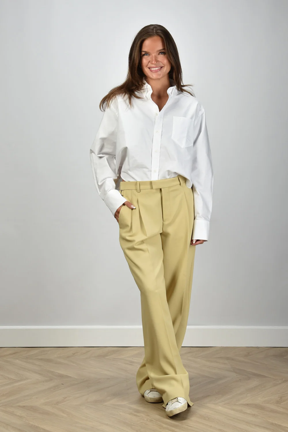 Ami Paris broek FTR812.WV0067 anis - 51Dnspod | Smaakvolle damp – Verzendkosten vrij vanaf 40€ Ami Paris broek FTR812.WV0067 anis - 51Dnspod | Smaakvolle damp – Verzendkosten vrij vanaf 40€