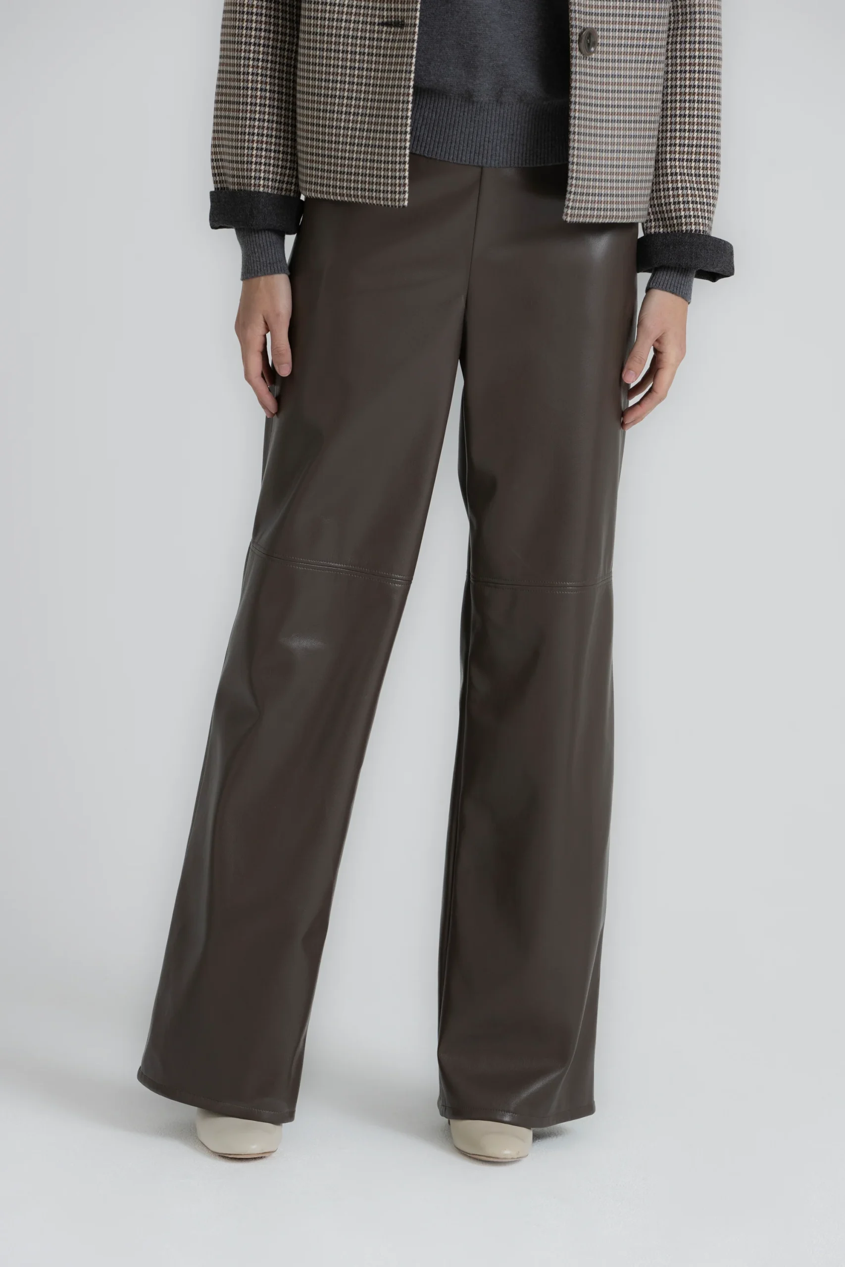 Broek Bruin Gigue ( Ray 636/2238 ) - 51Dnspod | Smaakvolle damp – Verzendkosten vrij vanaf 40€ Broek Bruin Gigue ( Ray 636/2238 ) - 51Dnspod | Smaakvolle damp – Verzendkosten vrij vanaf 40€