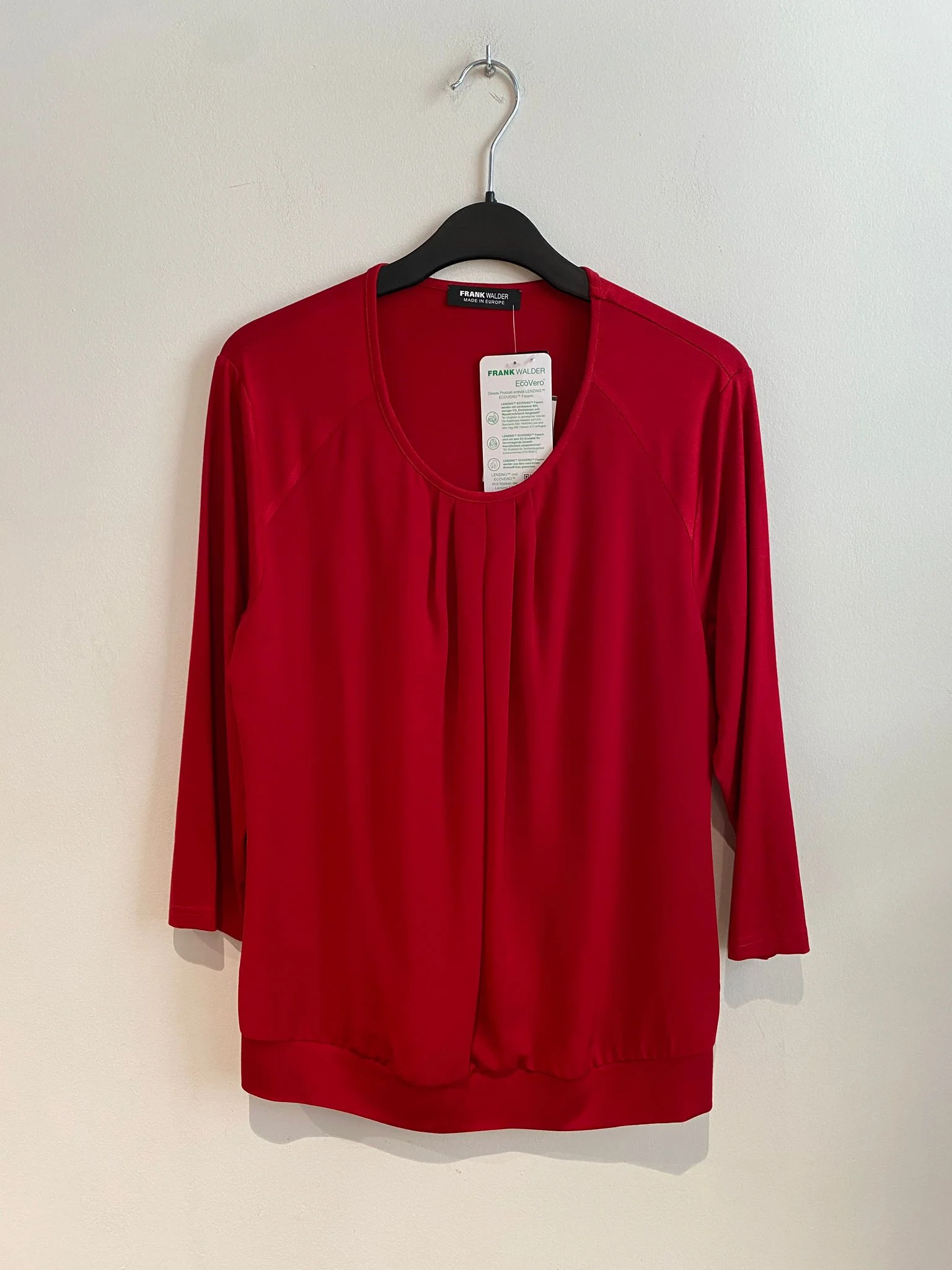 Bloes Rood Frankwalder ( 722426/000375 ) - 51Dnspod | Smaakvolle damp – Verzendkosten vrij vanaf 40€ Bloes Rood Frankwalder ( 722426/000375 ) - 51Dnspod | Smaakvolle damp – Verzendkosten vrij vanaf 40€
