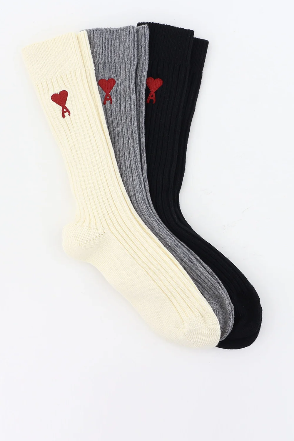 Ami Paris sokken Three Pack ADC BFUSC003.379 off white/grey/black - 51Dnspod | Smaakvolle damp – Verzendkosten vrij vanaf 40€ Ami Paris sokken Three Pack ADC BFUSC003.379 off white/grey/black - 51Dnspod | Smaakvolle damp – Verzendkosten vrij vanaf 40€