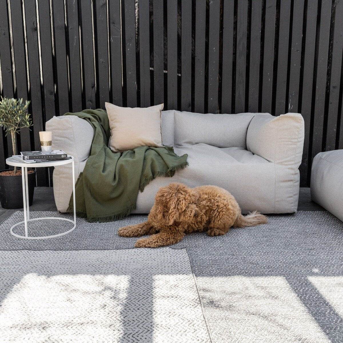 Buitenkleed Dahl Grijs Eva Interior - 51Dnspod | Smaakvolle damp – Verzendkosten vrij vanaf 40€ Buitenkleed Dahl Grijs Eva Interior - 51Dnspod | Smaakvolle damp – Verzendkosten vrij vanaf 40€