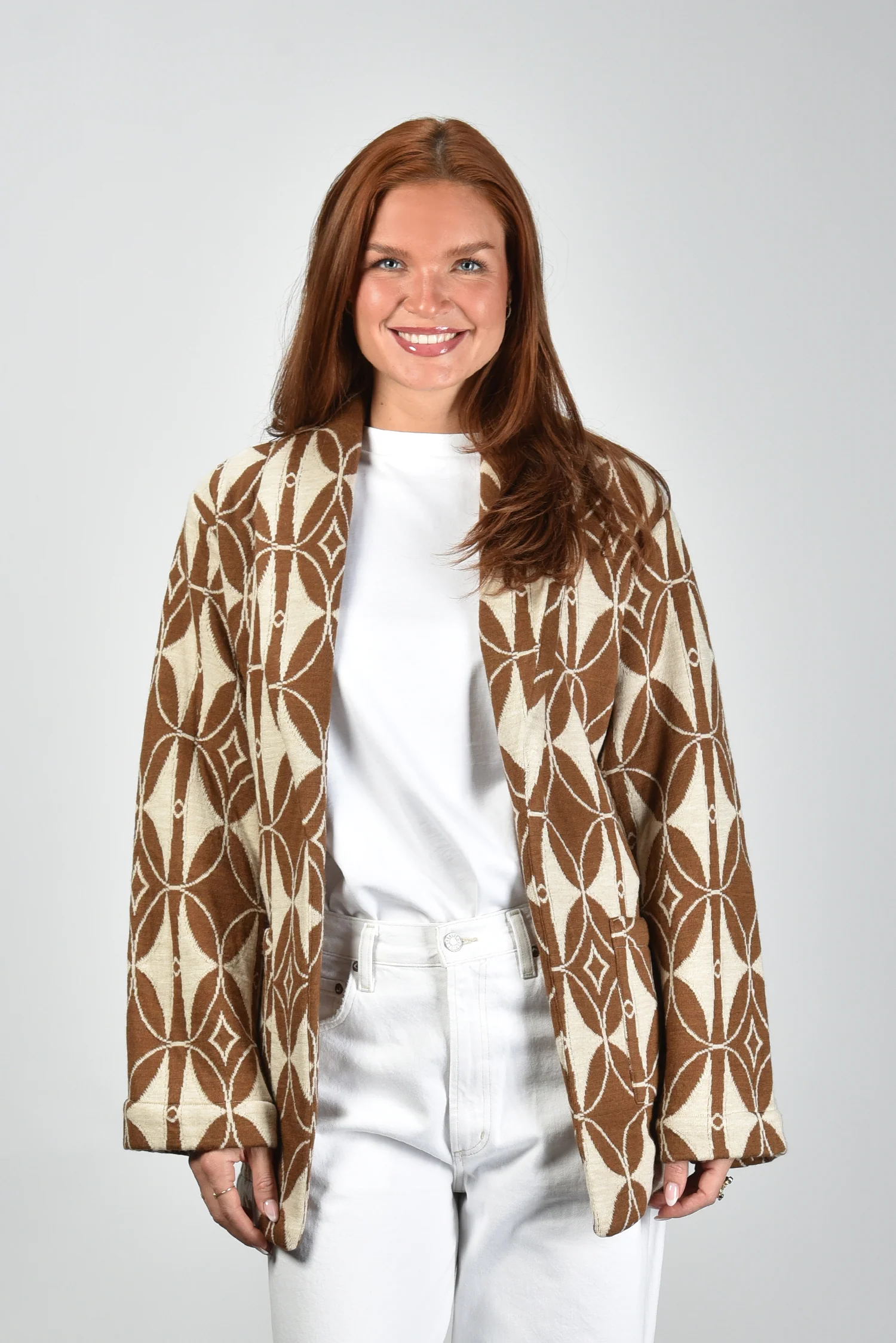 AVDW jas vest Luna Col Shawl Z1201 brown - 51Dnspod | Smaakvolle damp – Verzendkosten vrij vanaf 40€ AVDW jas vest Luna Col Shawl Z1201 brown - 51Dnspod | Smaakvolle damp – Verzendkosten vrij vanaf 40€