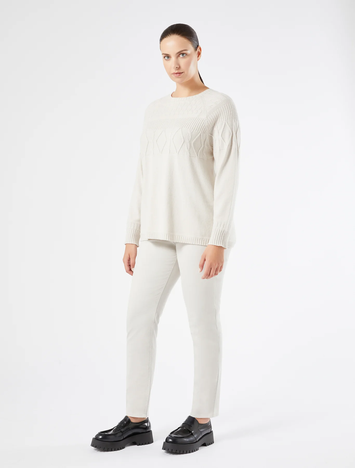 Broek Beige Persona ( Sospiro/001 ) - 51Dnspod | Smaakvolle damp – Verzendkosten vrij vanaf 40€ Broek Beige Persona ( Sospiro/001 ) - 51Dnspod | Smaakvolle damp – Verzendkosten vrij vanaf 40€