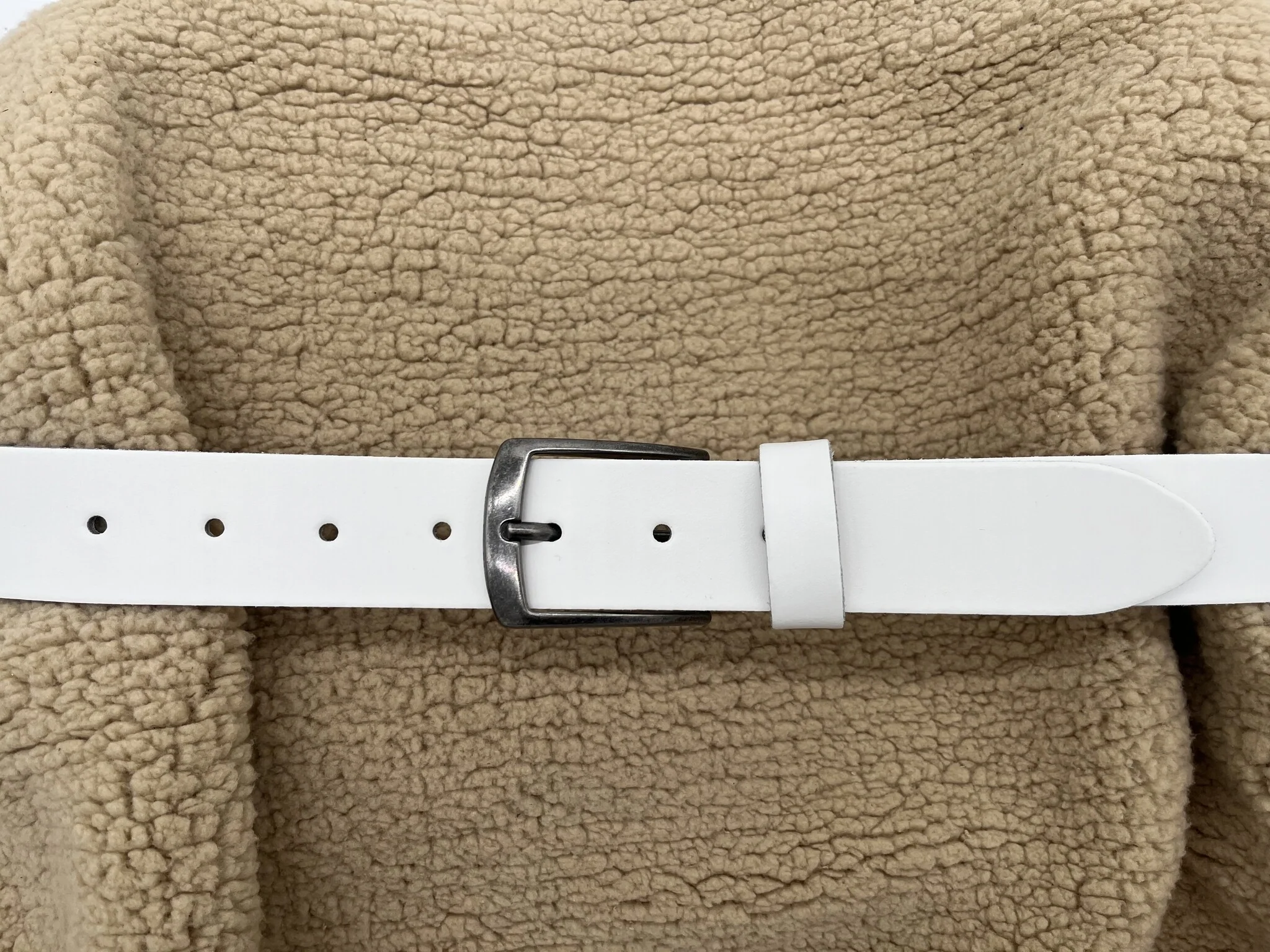 ByMetz Riem Veneto Wit - 51Dnspod | Smaakvolle damp – Verzendkosten vrij vanaf 40€ ByMetz Riem Veneto Wit - 51Dnspod | Smaakvolle damp – Verzendkosten vrij vanaf 40€