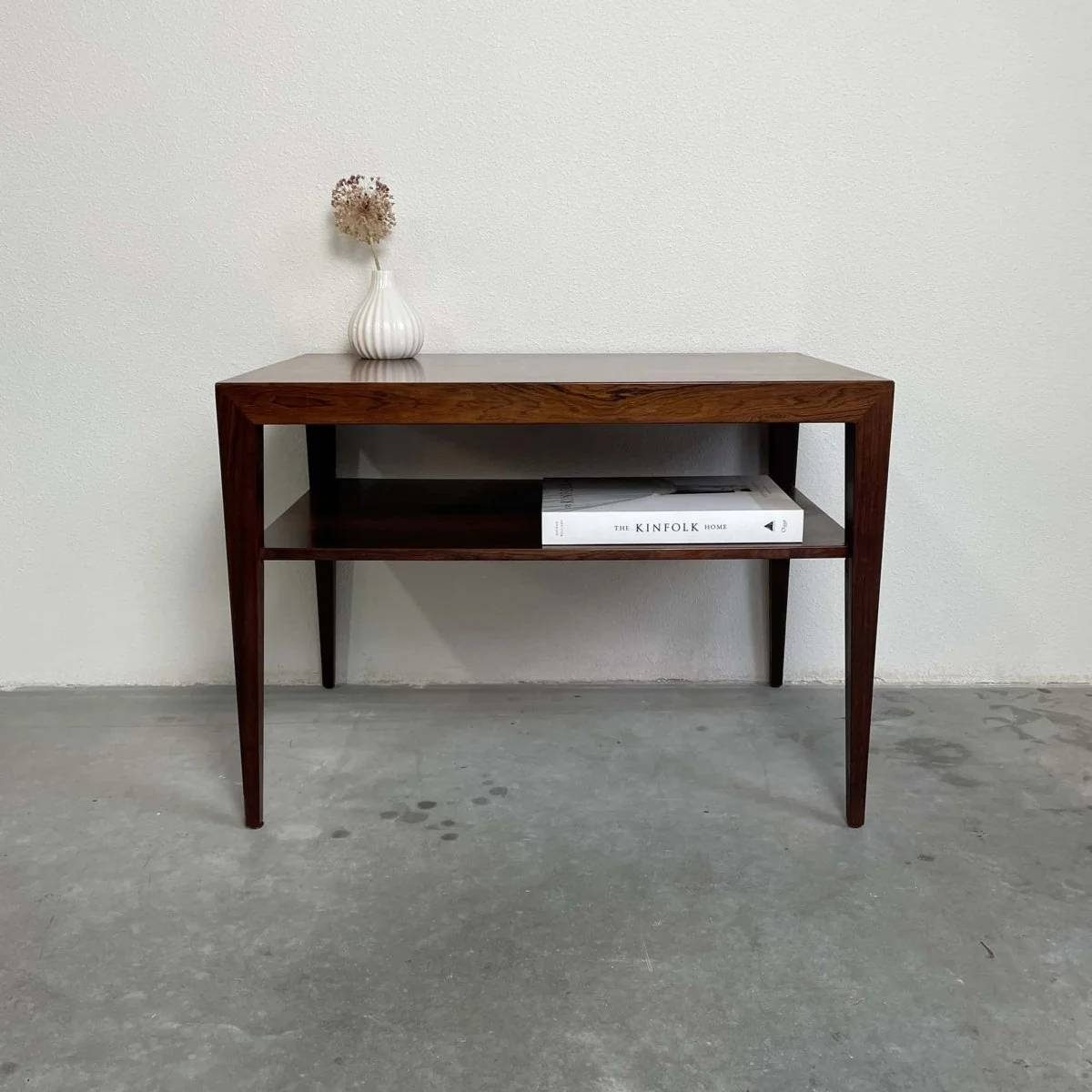 Bijzettafel Severin Hansen palissander - 51Dnspod | Smaakvolle damp – Verzendkosten vrij vanaf 40€ Bijzettafel Severin Hansen palissander - 51Dnspod | Smaakvolle damp – Verzendkosten vrij vanaf 40€