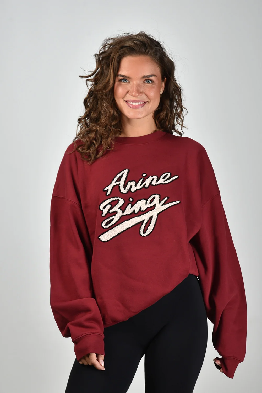 Anine Bing trui Miles A-08-11378-RED35 burgundy - 51Dnspod | Smaakvolle damp – Verzendkosten vrij vanaf 40€ Anine Bing trui Miles A-08-11378-RED35 burgundy - 51Dnspod | Smaakvolle damp – Verzendkosten vrij vanaf 40€