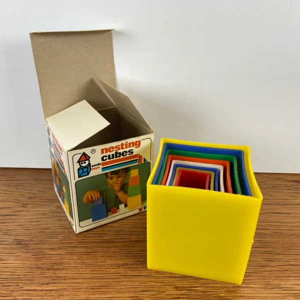 Ambi Toys Nesting Cubes - 51Dnspod | Smaakvolle damp – Verzendkosten vrij vanaf 40€