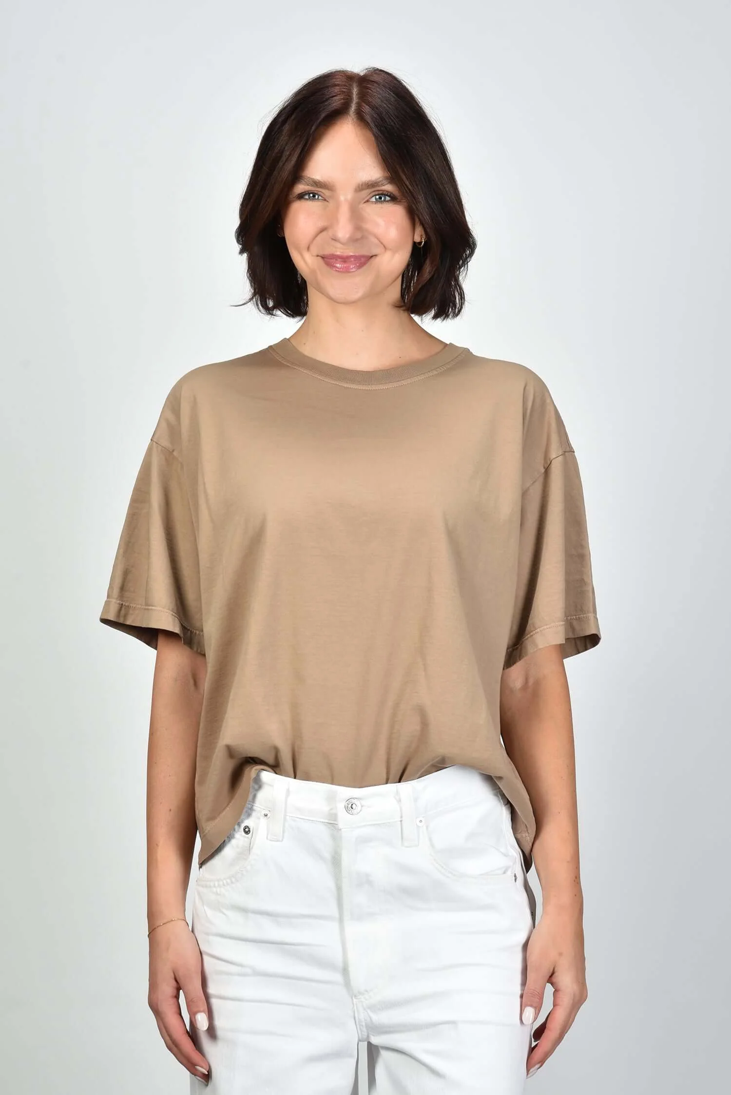 Bowery NYC t-shirt 48BWTWB254 portabella - 51Dnspod | Smaakvolle damp – Verzendkosten vrij vanaf 40€ Bowery NYC t-shirt 48BWTWB254 portabella - 51Dnspod | Smaakvolle damp – Verzendkosten vrij vanaf 40€