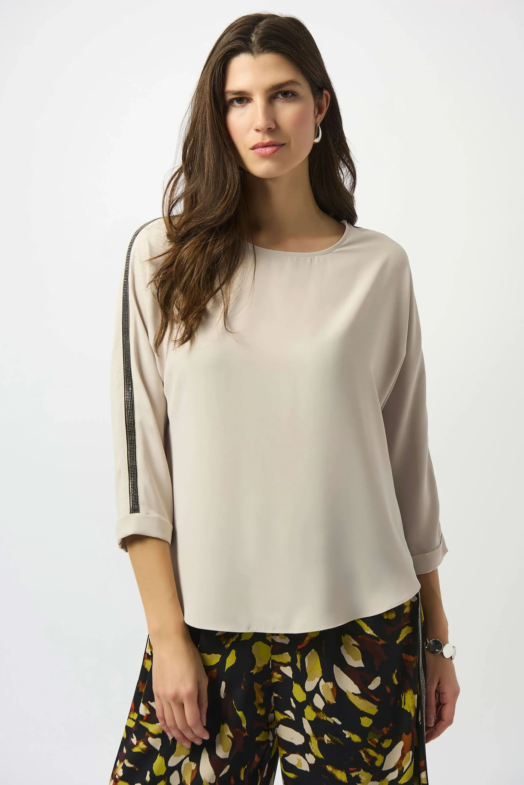 Bloes Beige Ribkoff ( 253214/3854 T ) - 51Dnspod | Smaakvolle damp – Verzendkosten vrij vanaf 40€ Bloes Beige Ribkoff ( 253214/3854 T ) - 51Dnspod | Smaakvolle damp – Verzendkosten vrij vanaf 40€