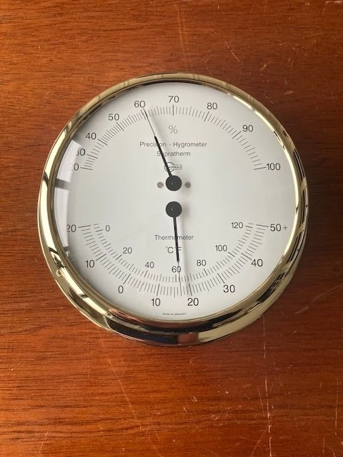 Barigo Tempo Comfortmeter 930MS – 150mmø Messing - 51Dnspod | Smaakvolle damp – Verzendkosten vrij vanaf 40€ Barigo Tempo Comfortmeter 930MS – 150mmø Messing - 51Dnspod | Smaakvolle damp – Verzendkosten vrij vanaf 40€